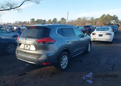 2017 Nissan Rogue Sv z USA, uszkodzony, nr VIN 5N1AT2MV6HC761456